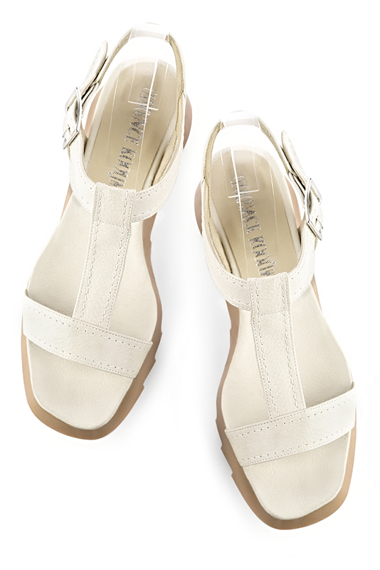 Off white women's fully open sandals, with an instep strap. Square toe. Low rubber soles. Top view - Florence KOOIJMAN